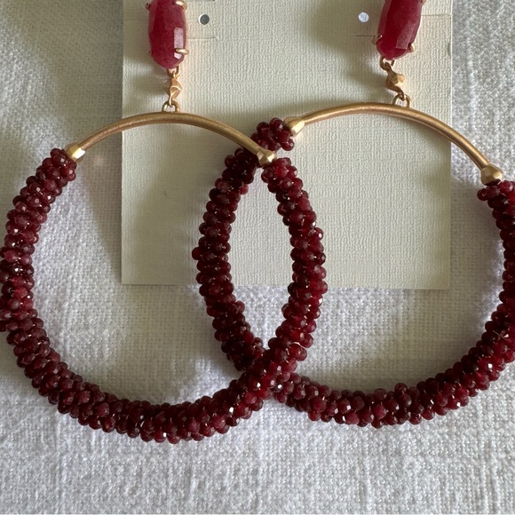 Kendra Scott Russel Beaded Hoop Earrings in Pink Agate 14k Gold Plated - Picture 4 of 7
